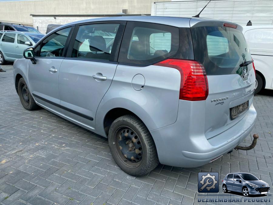 Bara fata peugeot 5008 2013