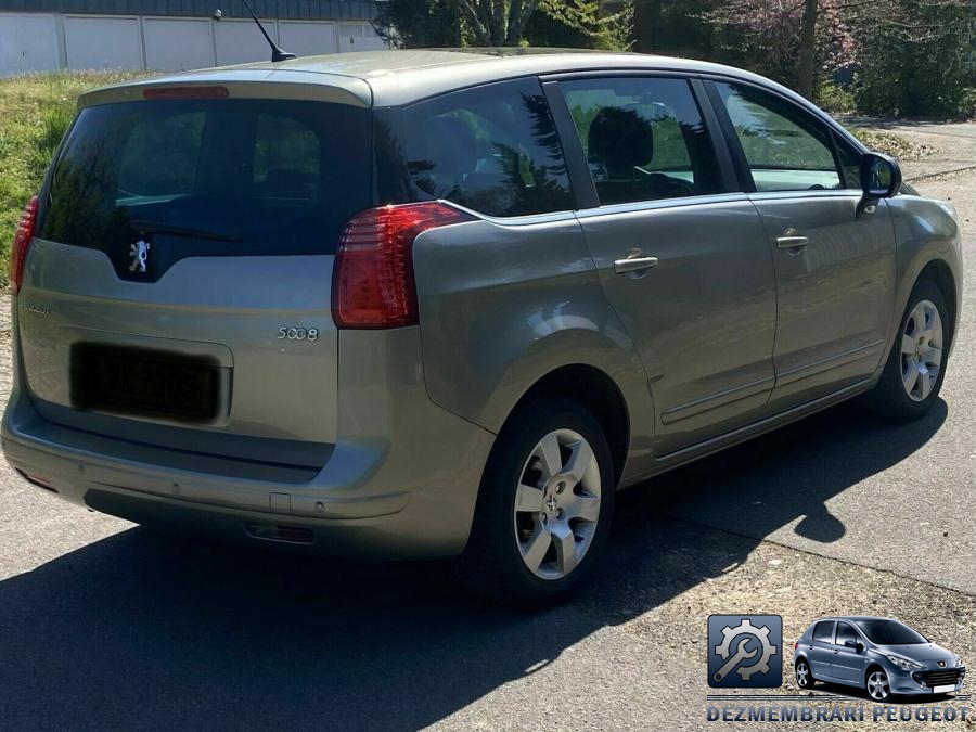 Bloc lumini peugeot 5008 2011