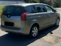 Aripa spate peugeot 5008 2013